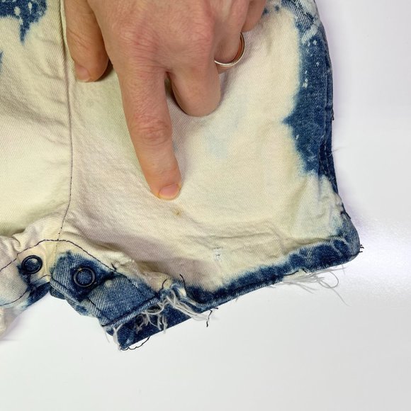 Vintage Oshkosh B'Gosh Vestbak Shortalls 6M? Distressed Overalls Made in USA - Picture 7 of 10